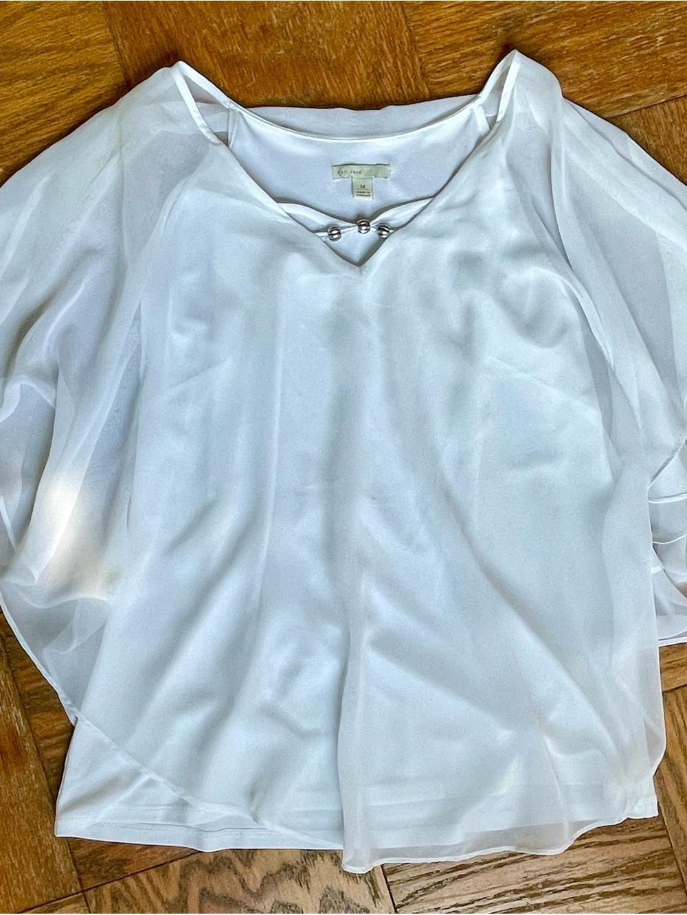 C. Est. 1946 White Chiffon Poncho Fairy Blouse Embellished V-Neck Size Medium